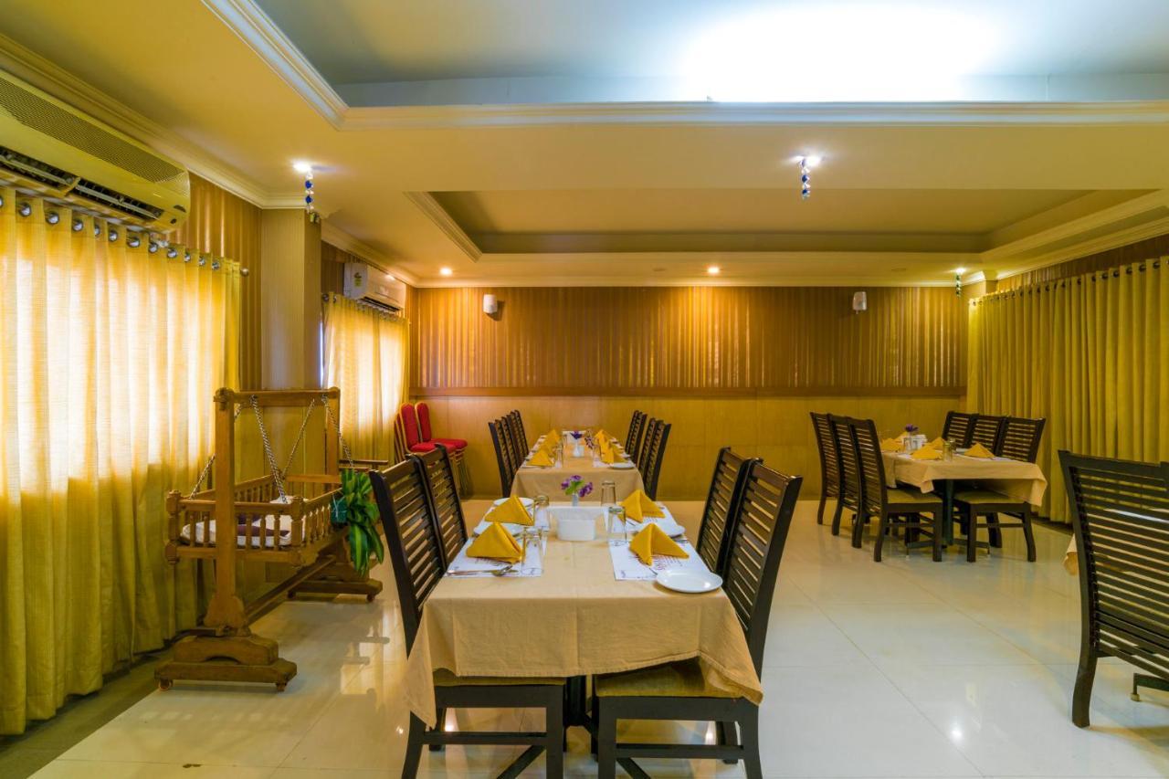 Sree Gokulam Residency Otel Thrissur Dış mekan fotoğraf